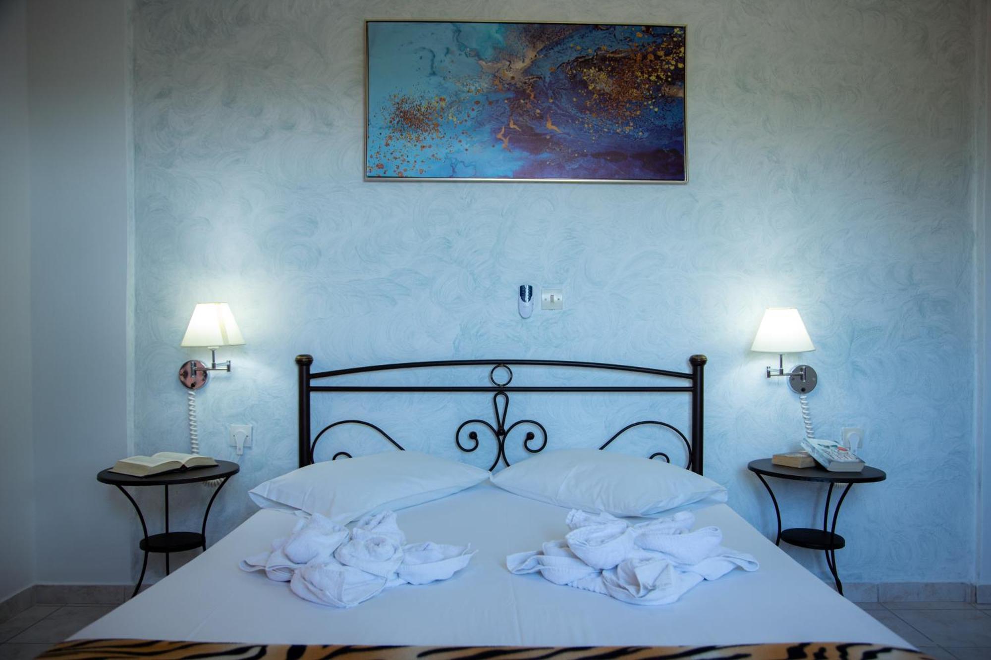 לפקימי Zervos Apartments Bouka חדר תמונה